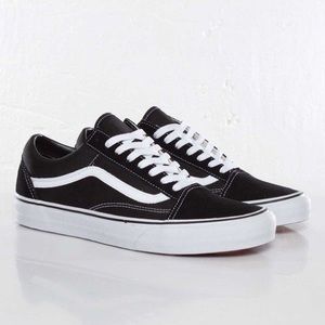 Black Vans!